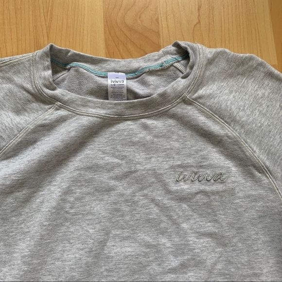 Grey Ivivva Sweater - Picture 5 of 10